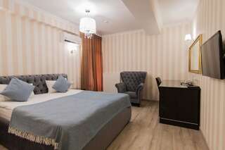 Отель Отель Классик Кишинёв Улучшенный двухместный номер с 1 кроватью или 2 отдельными кроватями-16